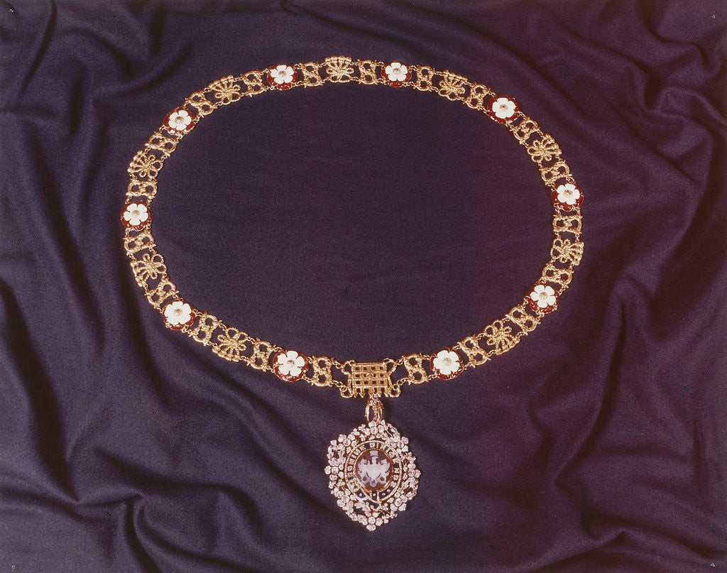 Detail of View of the jewelled collar worn by the Lord Mayor of London by Anonymous