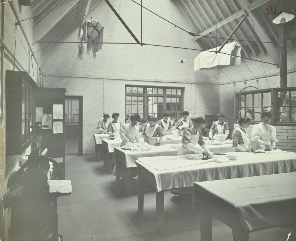 Detail of The ironing room, Battersea Polytechnic, London, 1907 by Unknown