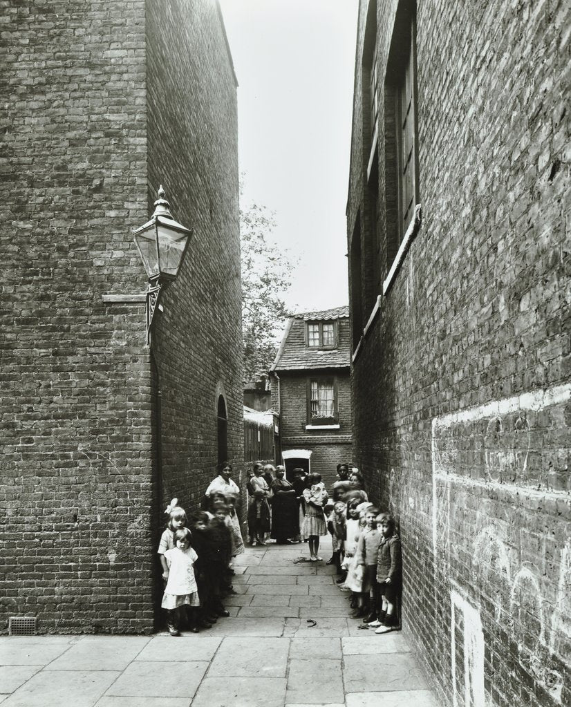 Detail of Children in an alleyway, Upper Ground Place, Southwark, London, 1923 by Unknown