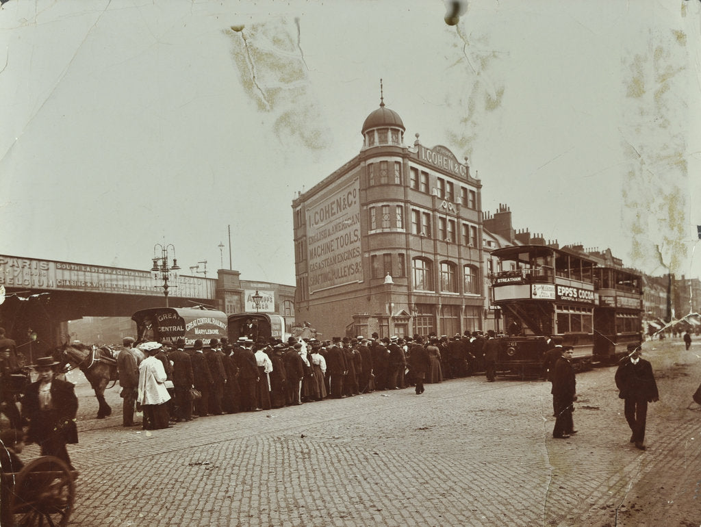 Detail of Queue of people at a bus stop in the Blackfriars Road, London, 1906 by Unknown