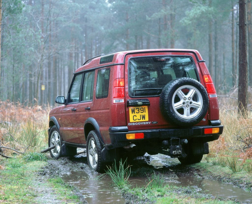 Detail of 2000 Land Rover Discovery TD5 by Unknown