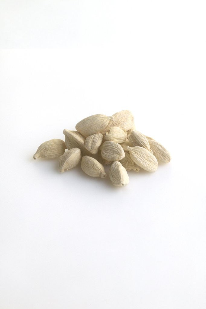 Detail of White cardamom pods by Corbis