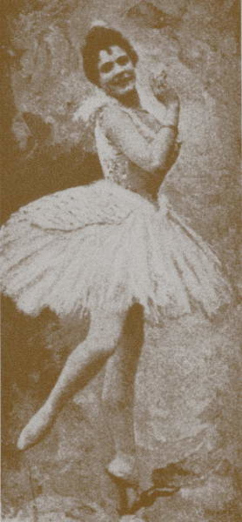 Detail of Pierina Legnani as Odette, in Marius Petipa and Lev Ivanov's revival of Swan Lake, St. Petersburg, 1895 by Russian Photographer